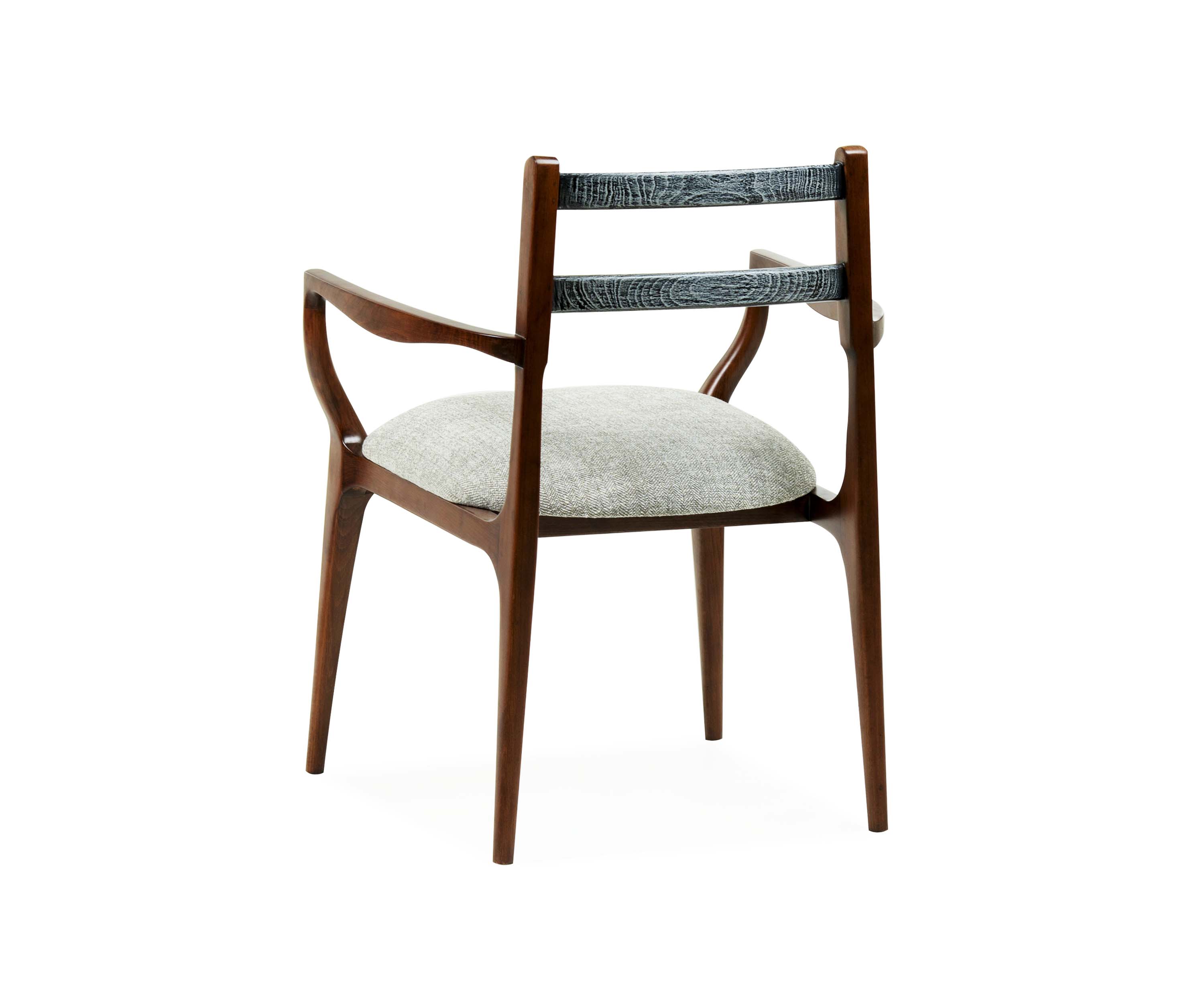 SANDRO ARM CHAIR